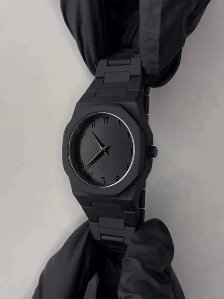 ⌚ “The Black Aura – Time Redefined, Elegance Amplified”